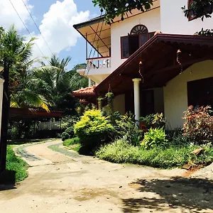 Hanthana Jungle View Guest house Kandy